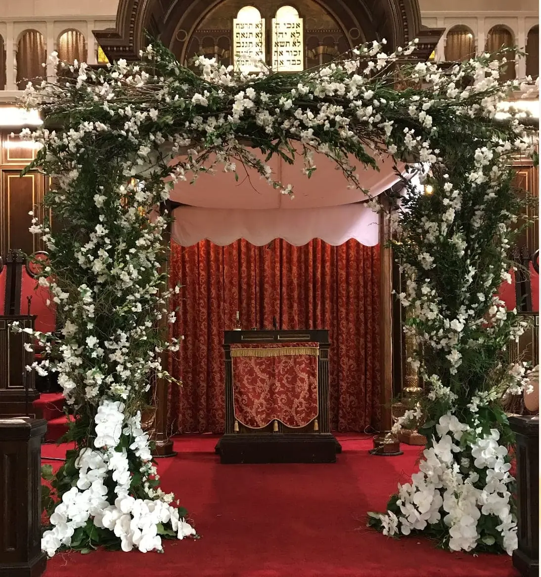 aura design instagram post - synagogue chuppah