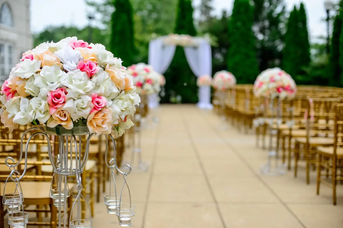 Wedding reception table with elegant floral centerpiece in Miami